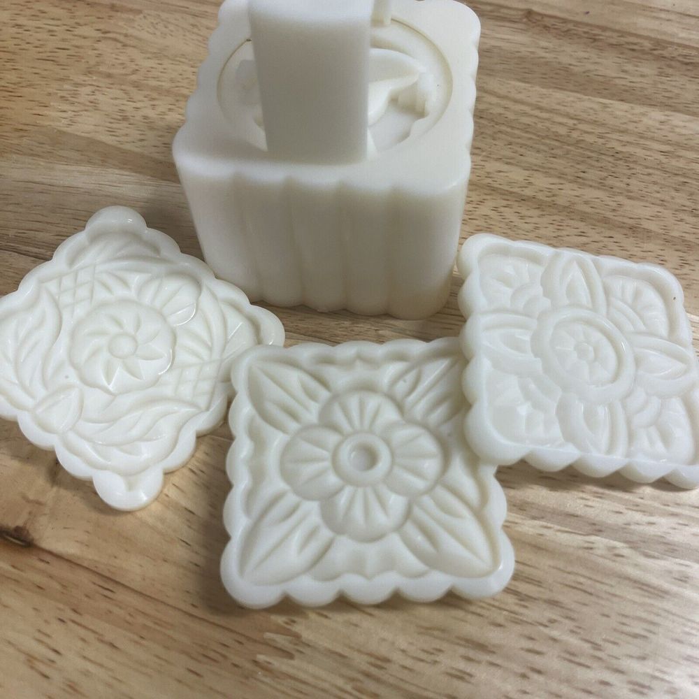 Set Of 4 Round & Square Mold Bath Bomb/shower Steamer Hand Press Or Cookie Press - Picture 2 of 12